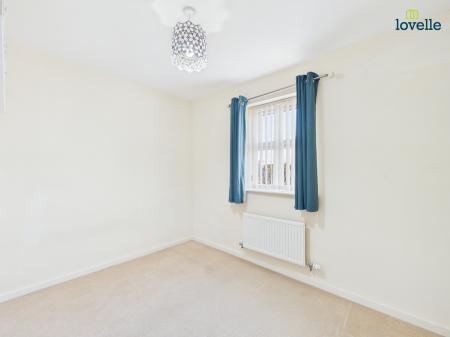2 bedroom Flat for sale in Moorhen Close, Witham St Hughs, LN6