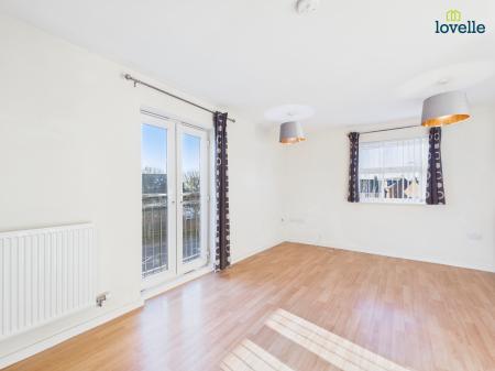 2 bedroom Flat for sale in Moorhen Close, Witham St Hughs, LN6