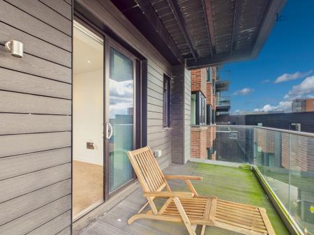 2 bedroom Flat for sale in One The Brayford, Lincoln, LN1