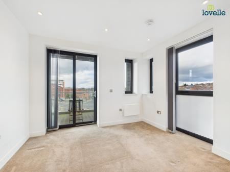 2 bedroom Flat for sale in One The Brayford, Lincoln, LN1