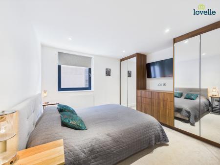 2 bedroom Flat for sale in One The Brayford, Lincoln, LN1