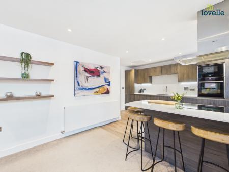 2 bedroom Flat for sale in One The Brayford, Lincoln, LN1