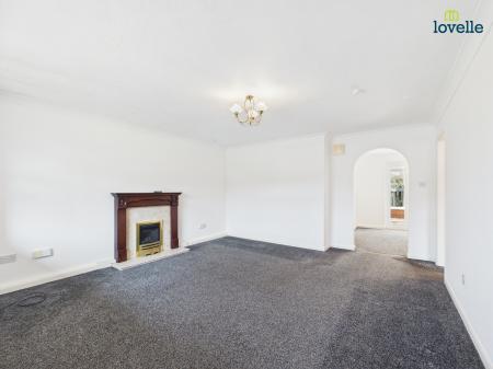 2 bedroom Detached bungalow for sale in Searby Road, Lincoln, LN2