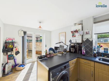 2 bedroom Semi-detached house for sale in The Sidings, Saxilby, LN1