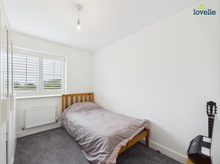 3 bedroom Detached house for sale in Brackenbury Road, Saxilby, LN1