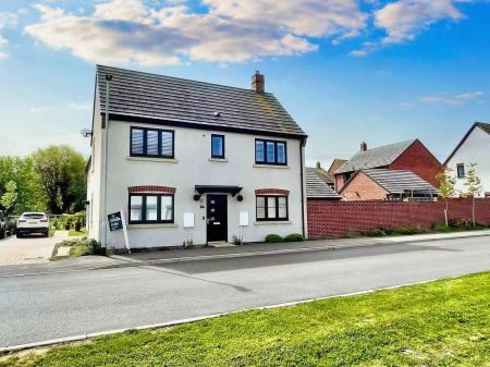 Brackenbury Road, Saxilby, LN1