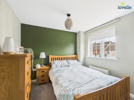 3 bedroom Semi-detached house for sale in Crowder Close, Bardney, LN3