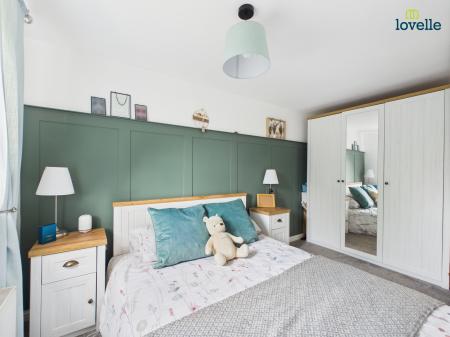 3 bedroom Semi-detached house for sale in Crowder Close, Bardney, LN3