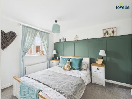 3 bedroom Semi-detached house for sale in Crowder Close, Bardney, LN3