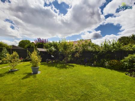 3 bedroom Bungalow for sale in Fleets Road, Sturton By Stow, LN1