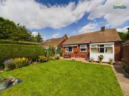3 bedroom Bungalow for sale in Fleets Road, Sturton By Stow, LN1