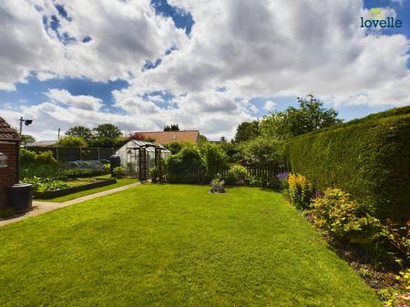 3 bedroom Bungalow for sale in Fleets Road, Sturton By Stow, LN1