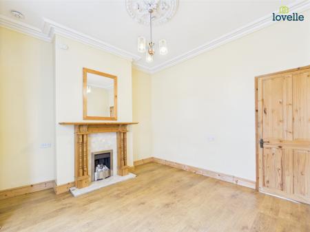 3 bedroom Terraced House for sale in Boultham Avenue, Lincoln, LN5