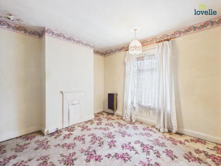 2 bedroom Terraced House for sale in St Catherines Grove, Lincoln, LN5