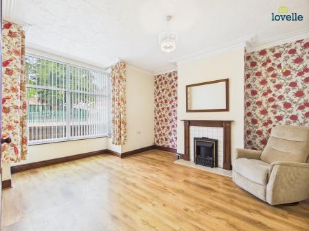 4 bedroom Terraced House for sale in Monks Road, Lincoln, LN2