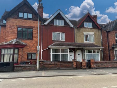 4 bedroom Terraced House for sale in Monks Road, Lincoln, LN2