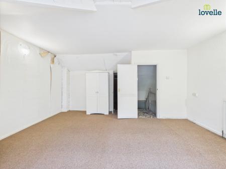 4 bedroom Terraced House for sale in Monks Road, Lincoln, LN2