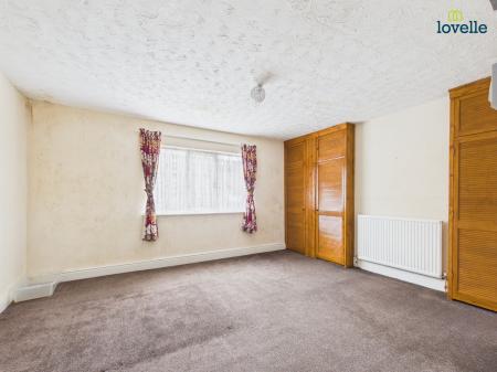 4 bedroom Terraced House for sale in Monks Road, Lincoln, LN2