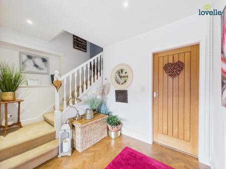 4 bedroom Detached house for sale in Beech Avenue, Nettleham, LN2