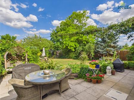 4 bedroom Detached house for sale in Beech Avenue, Nettleham, LN2