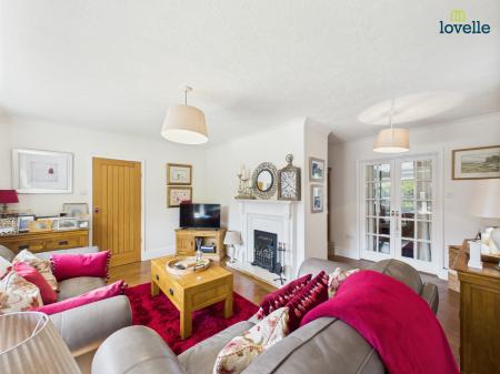 4 bedroom Detached house for sale in Beech Avenue, Nettleham, LN2