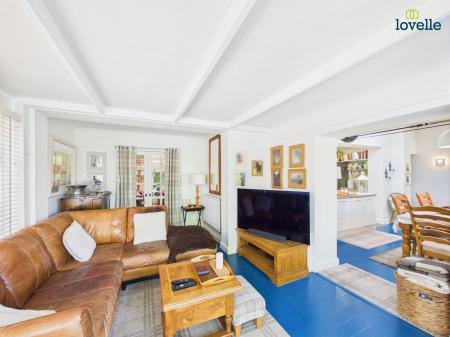 4 bedroom Detached house for sale in Beech Avenue, Nettleham, LN2