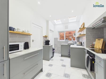 3 bedroom Detached bungalow for sale in Burton Road, Lincoln, LN1