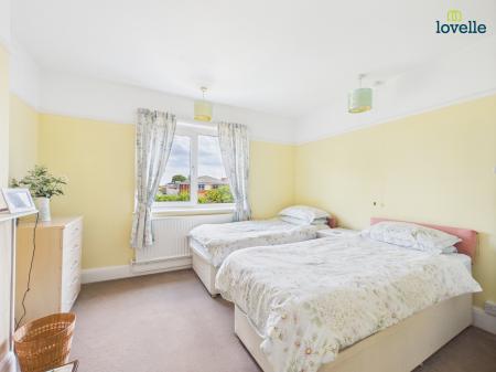 3 bedroom Semi-detached house for sale in Egerton Road, Lincoln, LN2