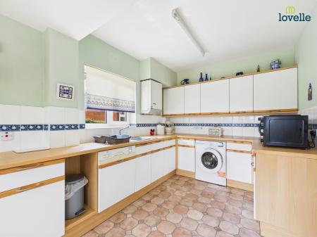 3 bedroom Semi-detached house for sale in Egerton Road, Lincoln, LN2