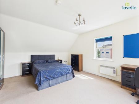 4 bedroom Duplex for sale in Wesleyan Court, Lincoln, LN2