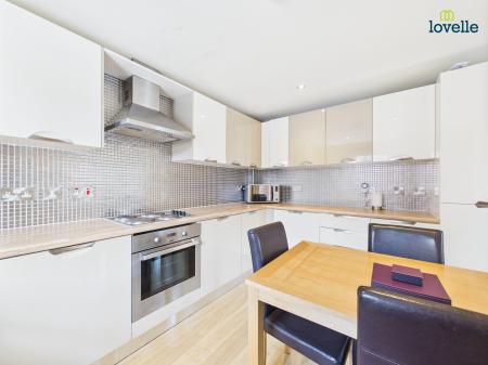 4 bedroom Duplex for sale in Wesleyan Court, Lincoln, LN2