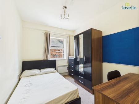 4 bedroom Duplex for sale in Wesleyan Court, Lincoln, LN2