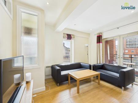 4 bedroom Duplex for sale in Wesleyan Court, Lincoln, LN2