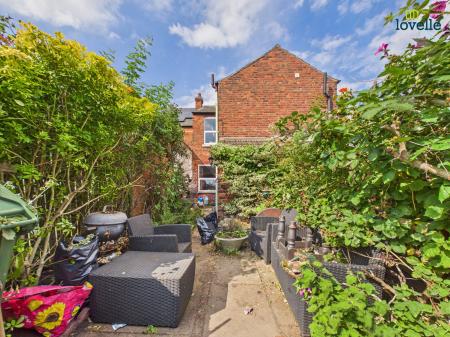 3 bedroom Terraced House for sale in Queen Street, Lincoln, LN5