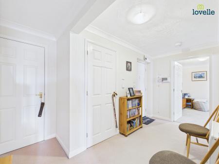 2 bedroom Flat for sale in Cabourne Avenue, Lincoln, LN2