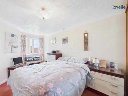 2 bedroom Flat for sale in Cabourne Avenue, Lincoln, LN2