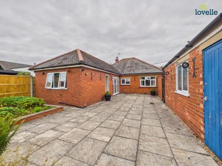3 bedroom Bungalow for sale in High Street, Nettleham, LN2