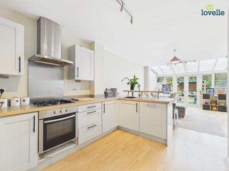4 bedroom Town house for sale in Gabriel Crescent, Carlton Centre, Lincoln, LN2