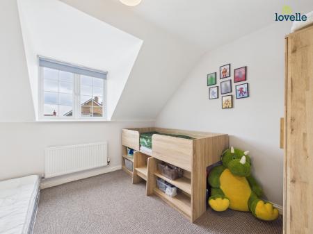 4 bedroom Town house for sale in Gabriel Crescent, Carlton Centre, Lincoln, LN2