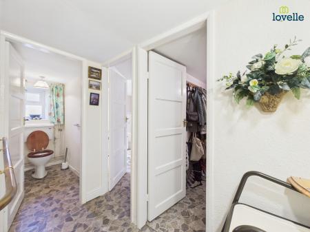 6 bedroom Detached house for sale in High Street, Reepham, LN3