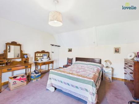 6 bedroom Detached house for sale in High Street, Reepham, LN3