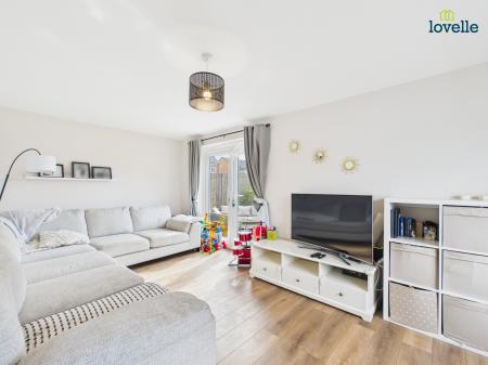 3 bedroom Detached house for sale in Reedbush Avenue, Lincoln, LN2