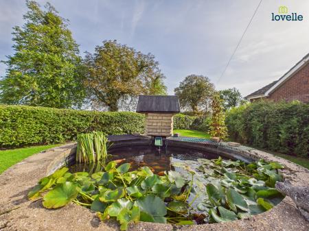 3 bedroom Detached house for sale in Lissington Road, Wickenby, LN3