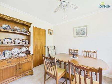 3 bedroom Detached house for sale in Lissington Road, Wickenby, LN3