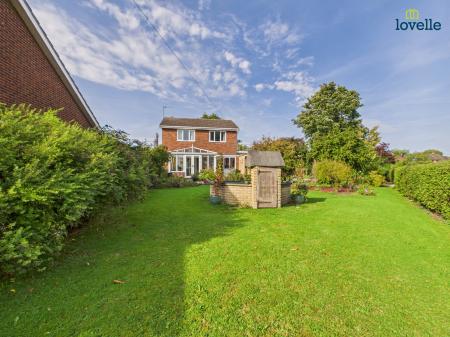 3 bedroom Detached house for sale in Lissington Road, Wickenby, LN3