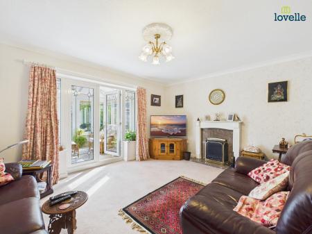 3 bedroom Detached house for sale in Lissington Road, Wickenby, LN3