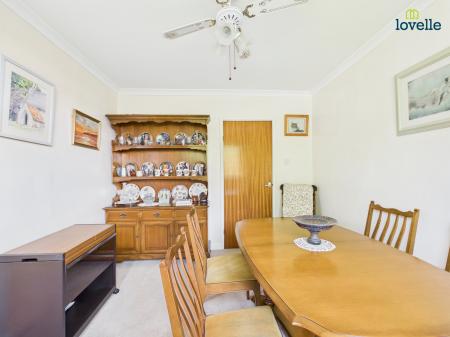 3 bedroom Detached house for sale in Lissington Road, Wickenby, LN3