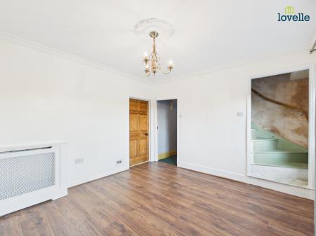 4 bedroom Detached house for sale in Main Road, Langworth, LN3