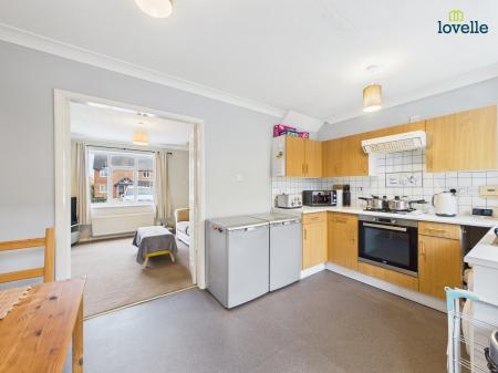 2 bedroom Semi-detached house for sale in Rusland Close, Lincoln, LN2