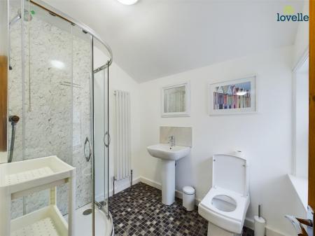 4 bedroom Terraced House to let in West Parade, Lincoln